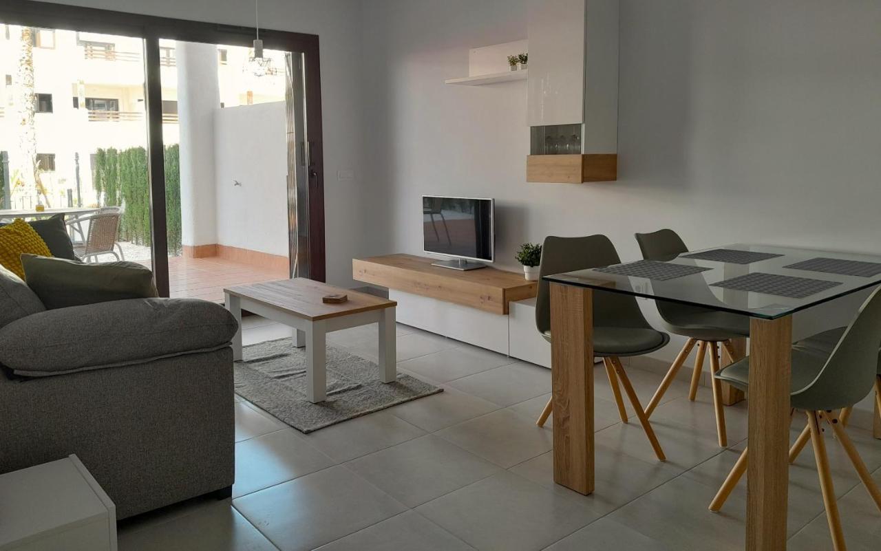 Shuske Apartment Pulpi Luaran gambar