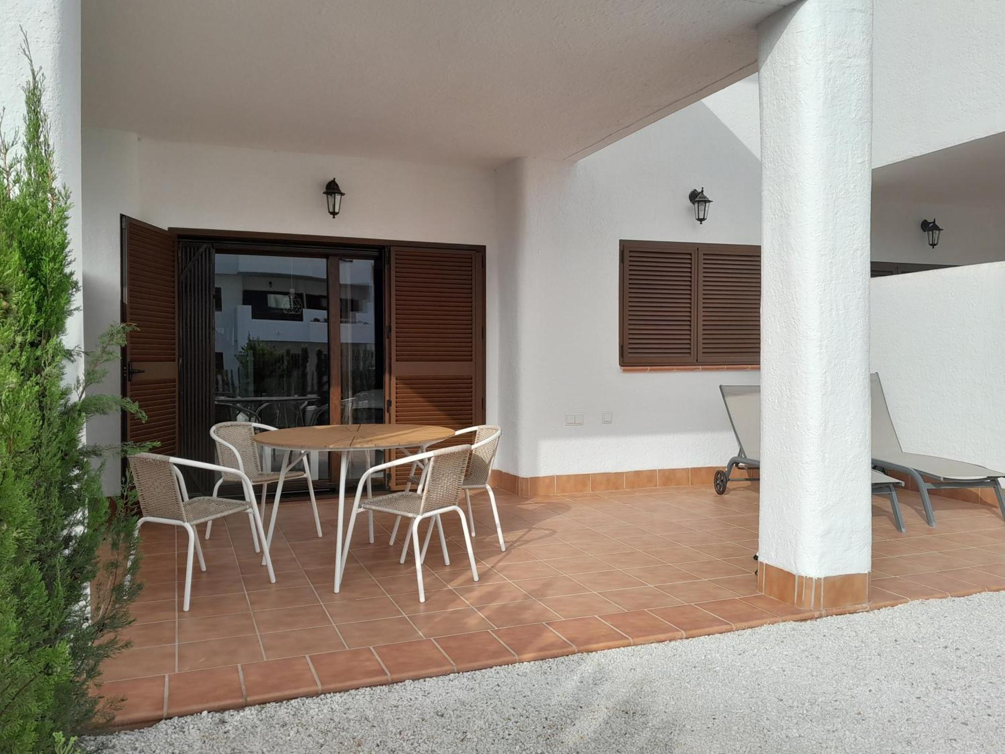 Shuske Apartment Pulpi Luaran gambar